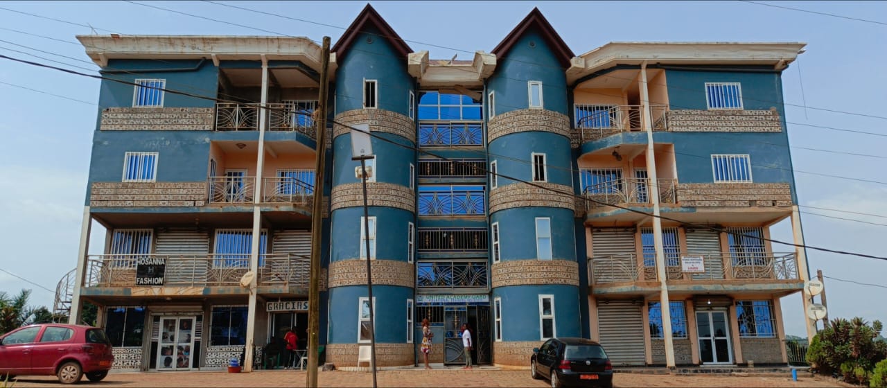 Students at UNITED ACADEMY-UARD lab